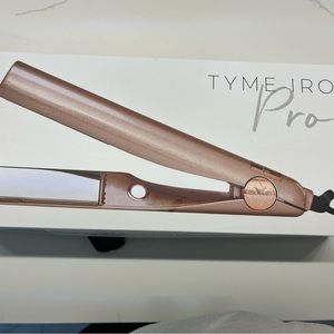 Tyme iron pro. Like new. Retails over $125
